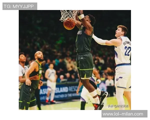 兰德尔半场表现抢眼10投6中砍下全队最高18分助力球队争胜