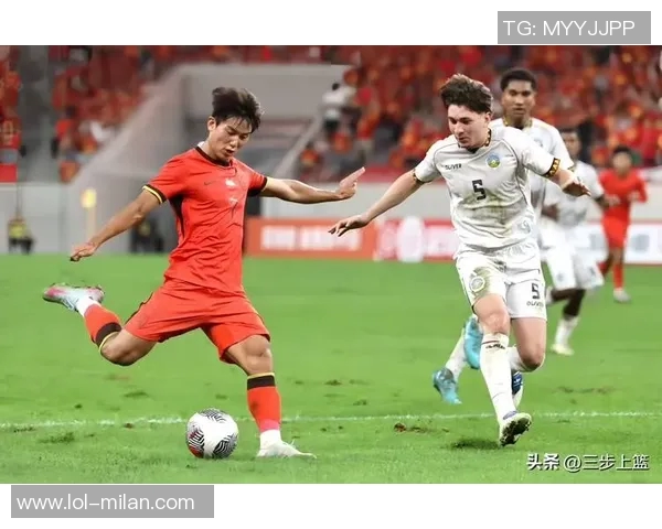 U22国足主帅安东尼奥亲临现场考察海牛与三镇的精彩对决