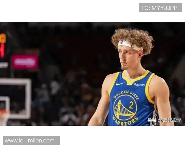 科尔透露霍福德末节缺阵原因不明球队篮板遭遇重创 科尔透露霍福德末节缺阵原因不明球队篮板遭遇重创