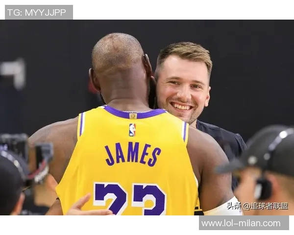 东契奇伤病状态升级为出战成疑明日能否回归NBA杯成焦点