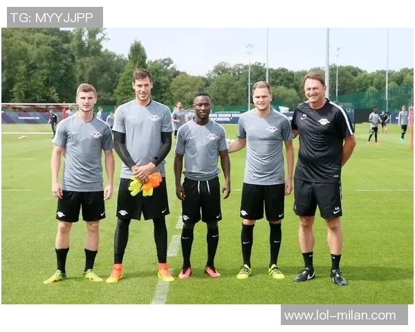 德天空报道海登海姆门将凯文穆勒租借加盟沙尔克不设买断条款