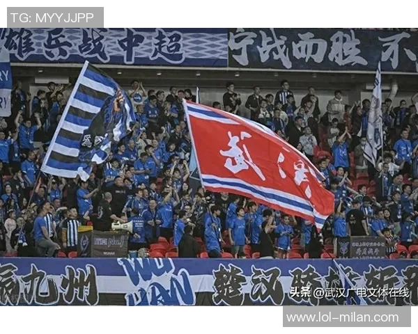 国安队在苏州训练基地进行最后一练后启程前往汉口备战新赛季